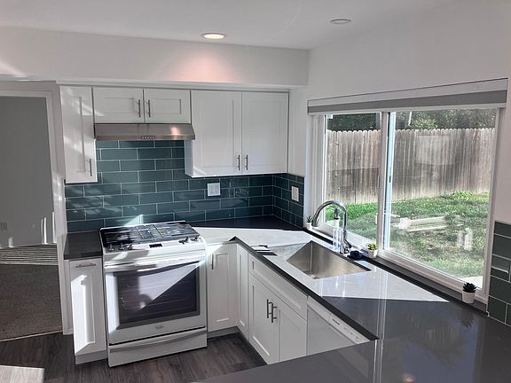 2nd image of 9022 Hyde Park Dr