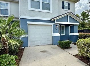904 S Black Cherry Dr, Saint Johns, FL 32259