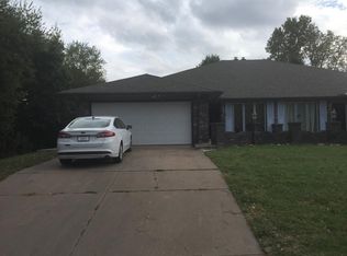 311 E Park Lane St, Derby, KS 67037