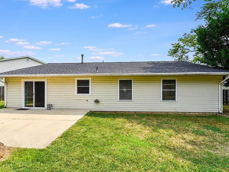 7822 Citadel Ct — Photo 28