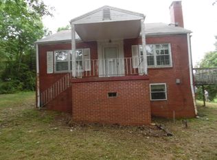 204 Rutledge Ct, Seneca, SC 29678