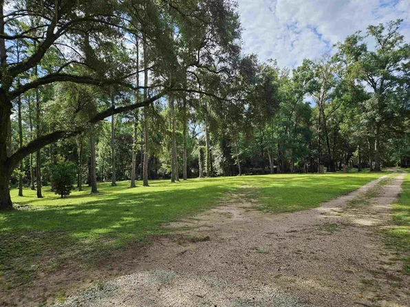 26 Gallant Fox Trl #A, Tallahassee, FL 32309