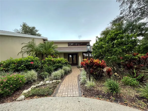 504 CREEKVIEW COURT, LARGO, FL 33770
