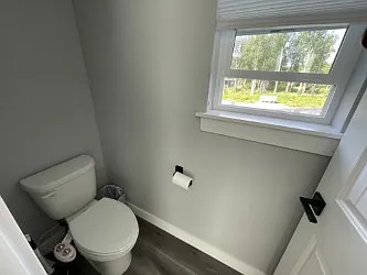 4 bed, 2300 sqft, $3,600 — Photo 2