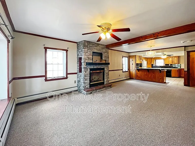 2734 Dove St — Photo 5