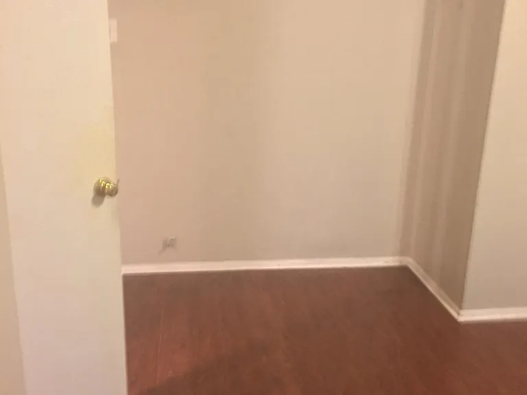 223 Kelsey Ave #4 — Photo 6