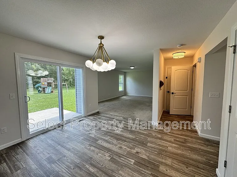 2239 Rittenhouse Pl — Photo 6
