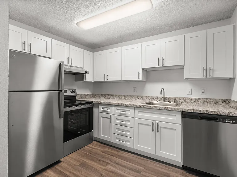 2 Bed 1.5 Bath Standard - 775 Sq Ft 2 Bed 1.5 Bath Standard - 775 Sq Ft