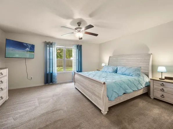 7861 Pleasant Oak Ave, Navarre, FL 32566