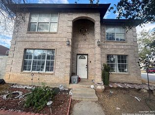 12601 River Bend Cir, Laredo, TX 78045
