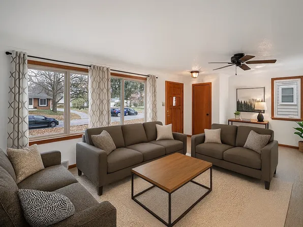 3822 SW 2nd St, Des Moines, IA 50315