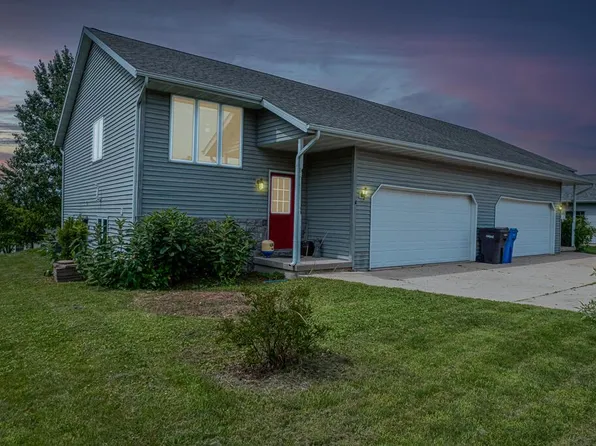 656-658 North Main STREET, Fall River, WI 53932