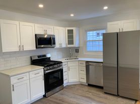 317-319 Ashton Ave, Linden, NJ