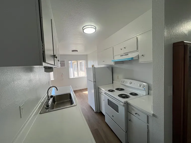 Arden Garden Apartments — Photo 36