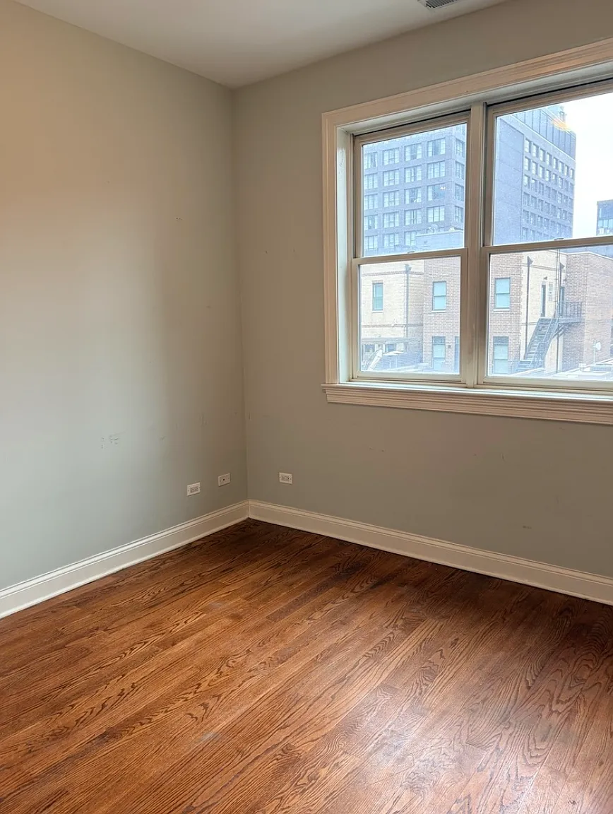 3 bed, 1600 sqft, $5,195 — Photo 4
