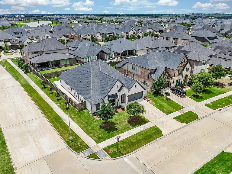 28903 Creekside Bend Dr — Photo 35