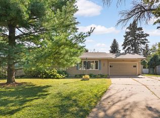 2316 Lilac Ln, White Bear Lake, MN 55110