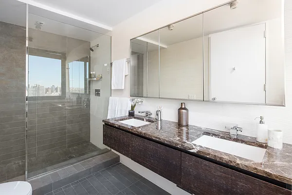 Sold by Compass | media 5