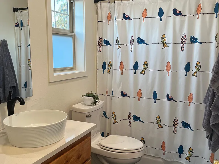 Full Bathroom with tub/shower.