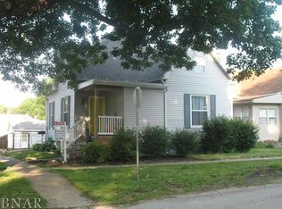 300 S East St, Clinton, IL 61727