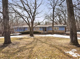 15815 Day Pl, Minnetonka, MN 55345