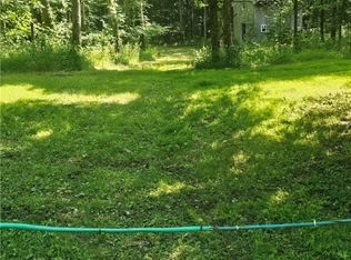 Calhoun Rd, Conneaut, OH 44030