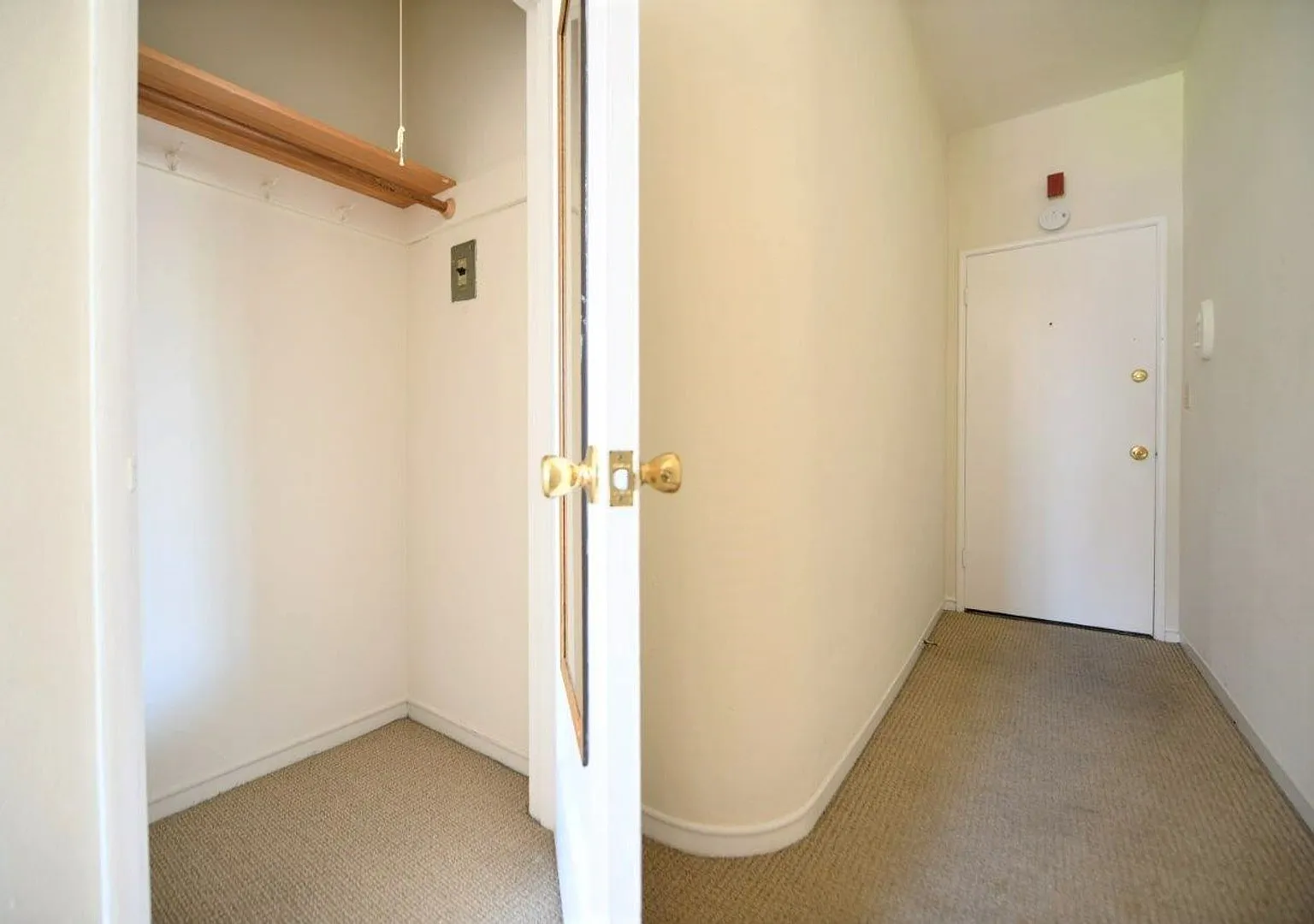 Bancroft Way — Photo 3