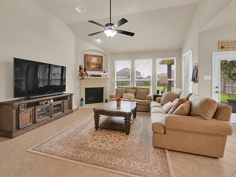18735 Waketon Dr — Photo 9