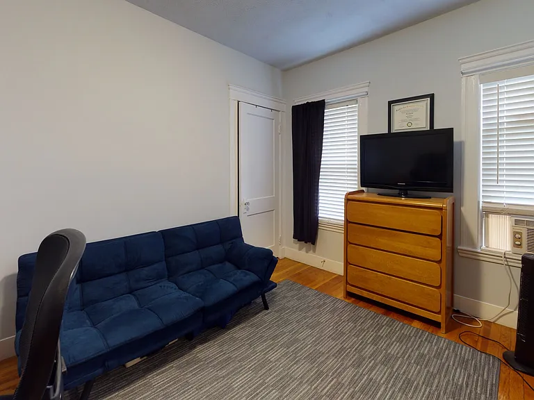 72-74 Harlow St #72B — Photo 11