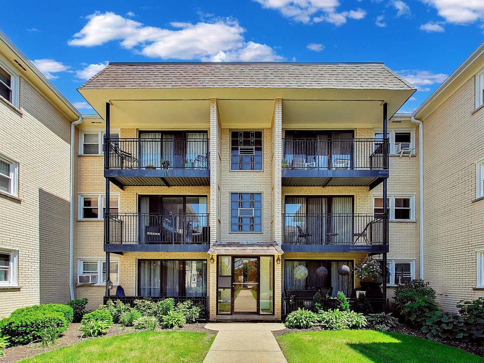 1st image of 6565 N Harlem Ave APT 2N