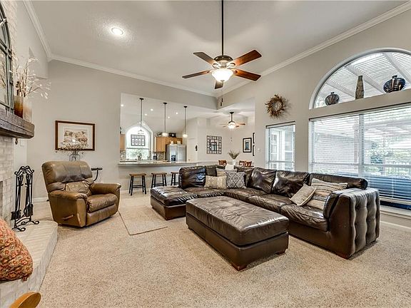 3rd image of 1730 Chandlers Lndg