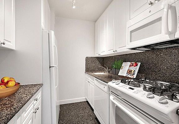 3rd image of 1755 York Ave APT 19F