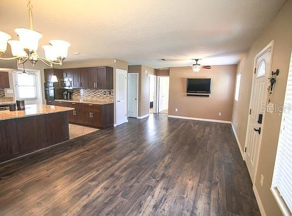 5th image of 5408 S Himes Ave