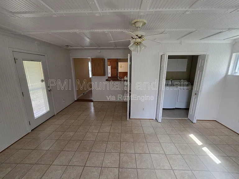 15 Ginell Cir — Photo 22