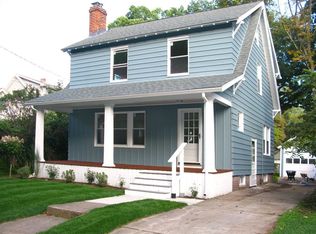 40 Woodbine St, Hamden, CT 06517