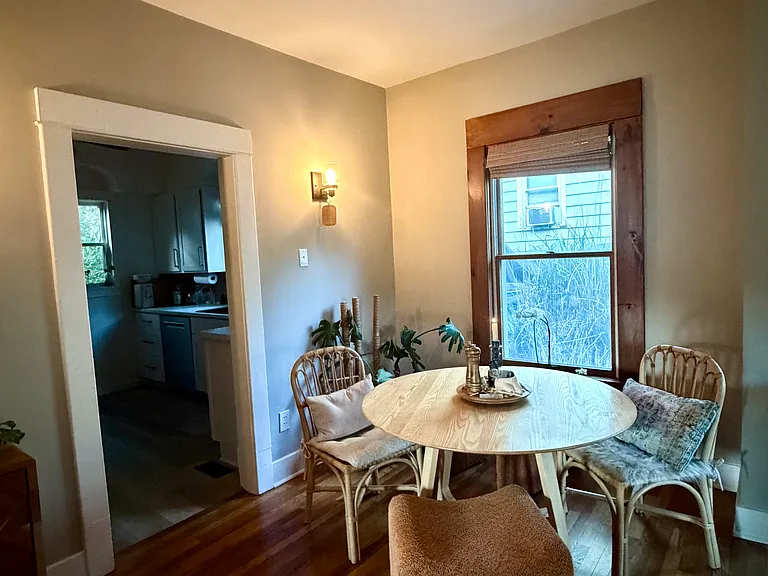 101 Burr Oak St NE #1 — Photo 2