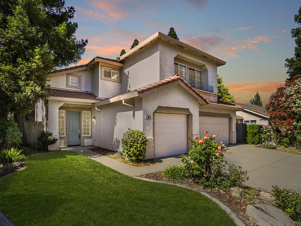 1st image of 204 Skopas Ct