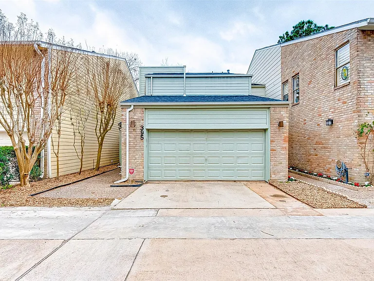 395 Rancho Bauer Dr — Photo 2