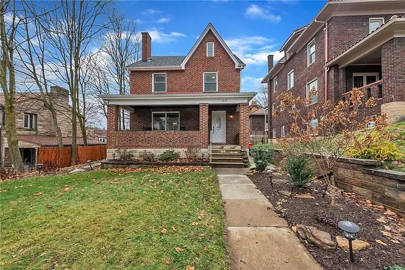1217 Biltmore Ave photo 1