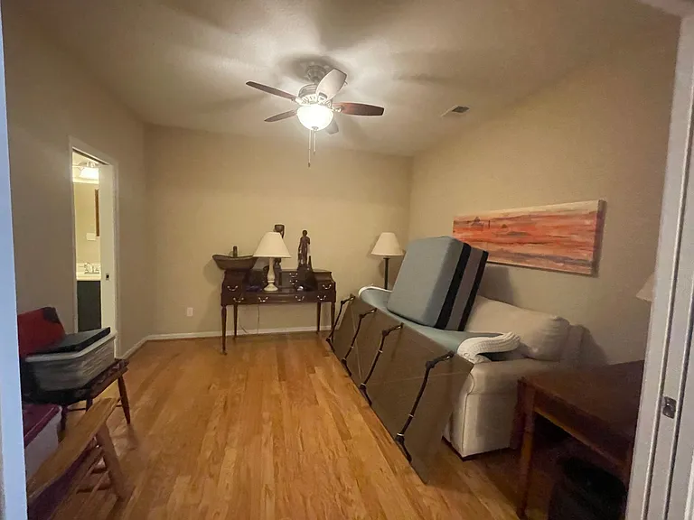 8275 Captains Way — Photo 14