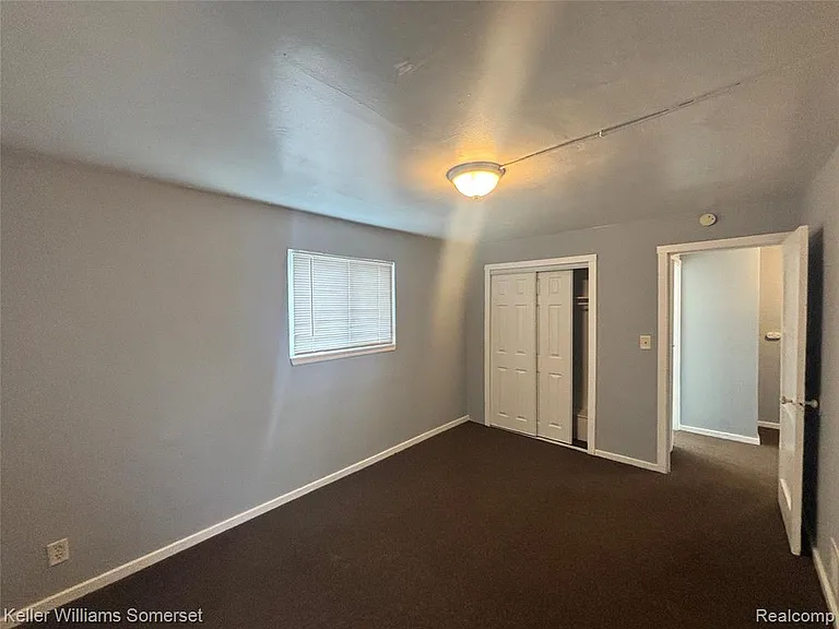 32057 Cheboygan Ct — Photo 10