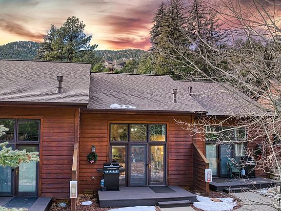 2nd image of 2120 Fall River Rd #D-2