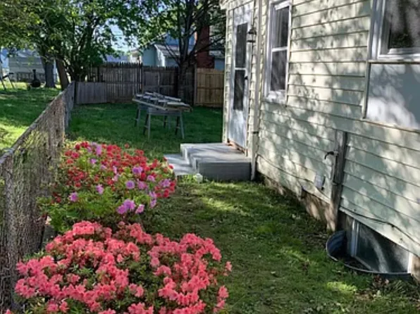 434 W Commerce St #1, Smyrna, DE 19977