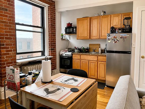 4th image of 30-15 33rd St #5