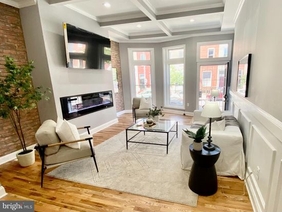 313 E 22nd St, Baltimore, MD 21218
