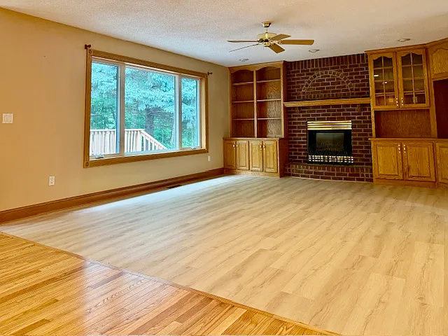5745 Annapolis Ln N — Photo 6