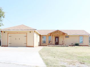 96 Spring St, Medicine Park, OK 73557