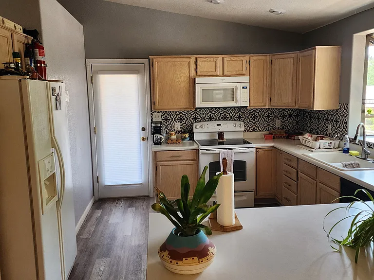 206 E Jura Cir #2 — Photo 11