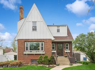 266 S Monterey Ave, Elmhurst, IL