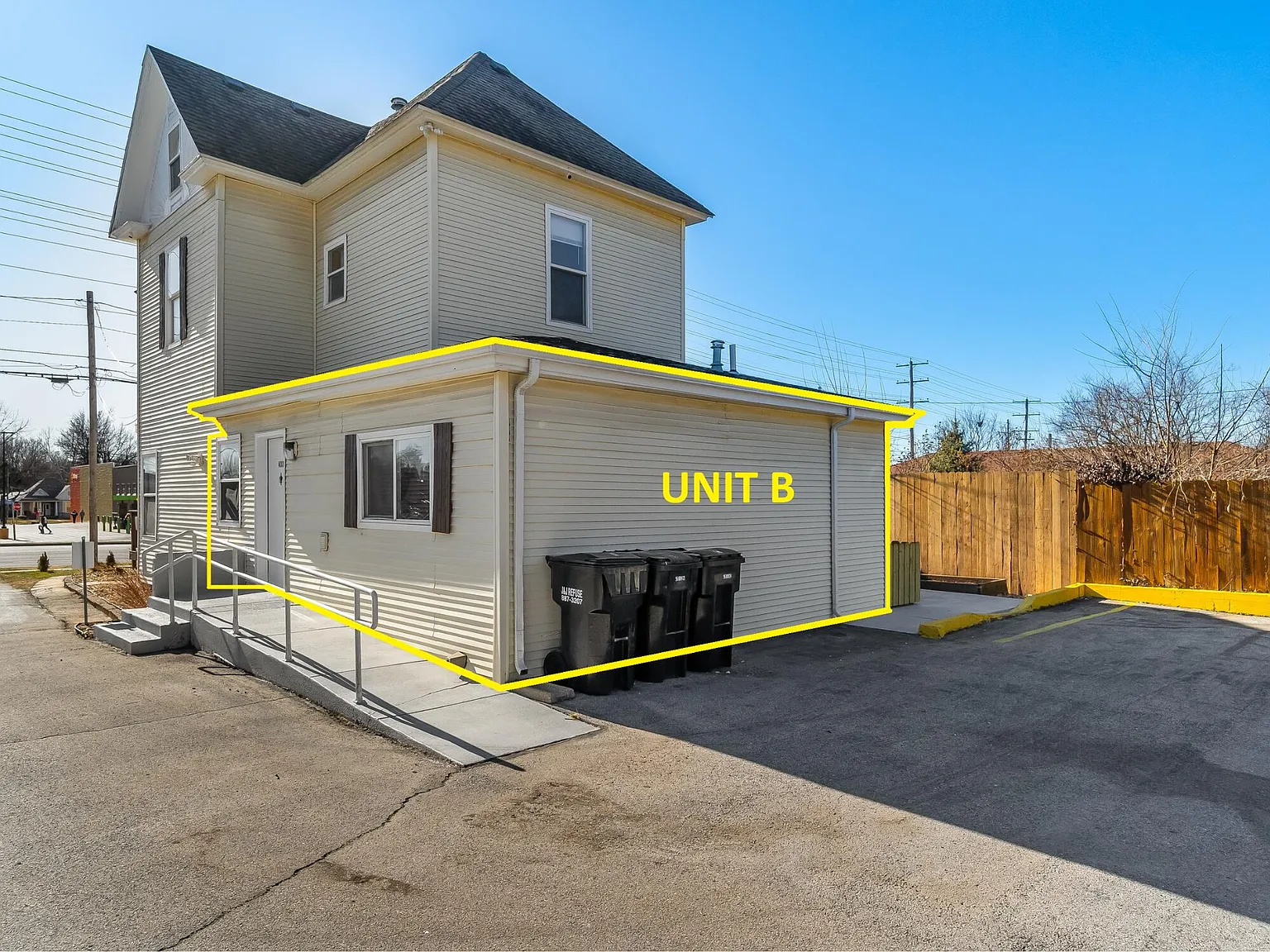 1 bed, 1.0 bath, 527 sqft, $850 — Photo 2